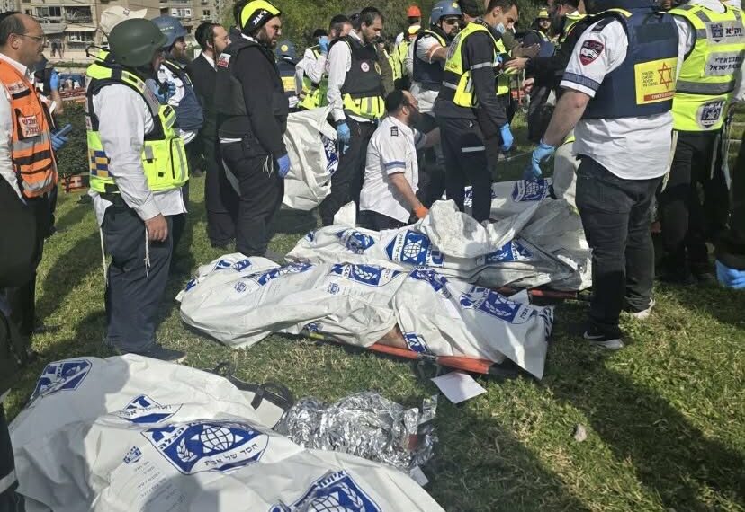 إسرائيل: صاروخ ايراني يدمّر حيّا كاملا في بيت شيمش ويخلّف 10 قتلى وأكثر من 20 إصابة