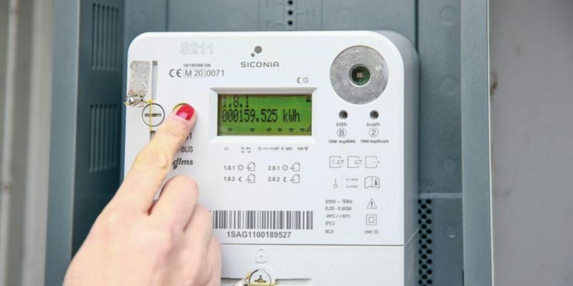 الكهرباء والغاز: نحو تركيب 5 مليون عدّاد ذكي مع حلول 2035
