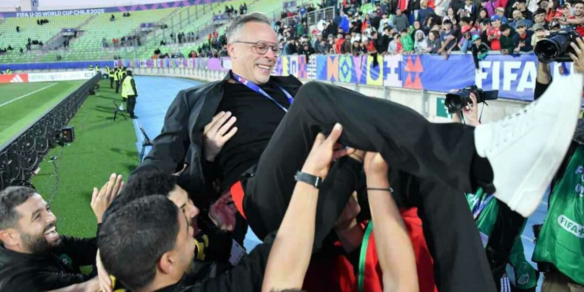 كرة القدم: الإتحاد المغربي يعيّن محمد وهبي مدرّبا لمنتخب أسود الأطلس