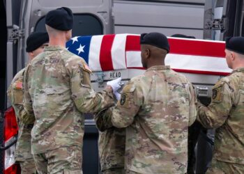 البنتاغون: إصابة نحو 140 جندياً أمريكياً، ثمانية منهم بإصابات خطيرة