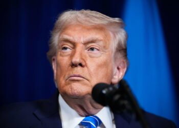 استراتيجية متضاربة: ترامب يسعى إلى التفاوض ويهدد بالتصعيد