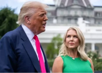 كارولين ليفيت: شخص مجنون سعى إلى اغتيال الرئيس ترامب