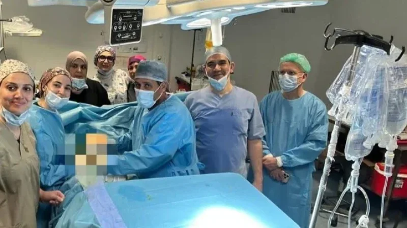 بفضل متبرعين: نجاح عمليتا زرع كبد لطفلين بالمستشفى الجامعي فطومة بورقيبة بالمنستير