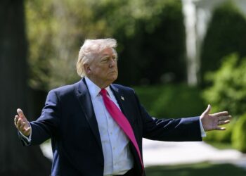 مصدر باكستاني: الأمور ​تسير قدما وترامب قد يحضر شخصيا في حال التوقيع على اتفاق مع إيران