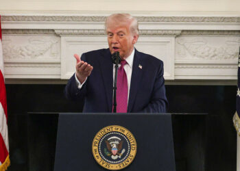 ترامب يمنح إيران مهلة 3 إلى 5 أيام بعد إنتهاء الهدنة