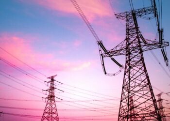 ارتفاع إنتاج الكهرباء في تونس بنسبة 8% إلى موفى فيفري