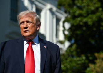 إيران/أمريكيا: ترامب يرجّح باكستان لإجراء محادثات خلال اليومين المقبلين