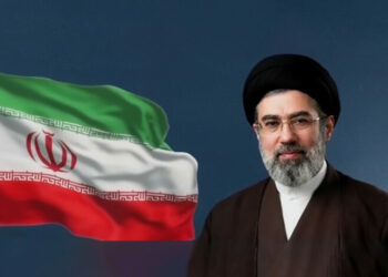 خامنئي: طهران ستؤمن منطقة الخليج وتقضي على “انتهاكات العدو للممر المائي”