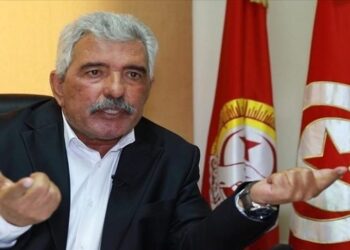 اتحاد الشغل: السالمي يتخلّى عن “الأوودي”…وأعضاء المكتب التنفيذي عن كل المنح