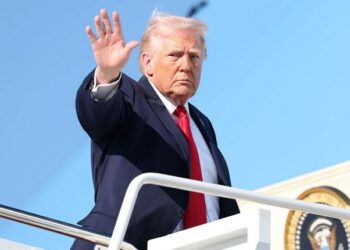 إيران/أمريكيا: دونالد ترامب يشكر طهران بعد فتح مضيق هرمز