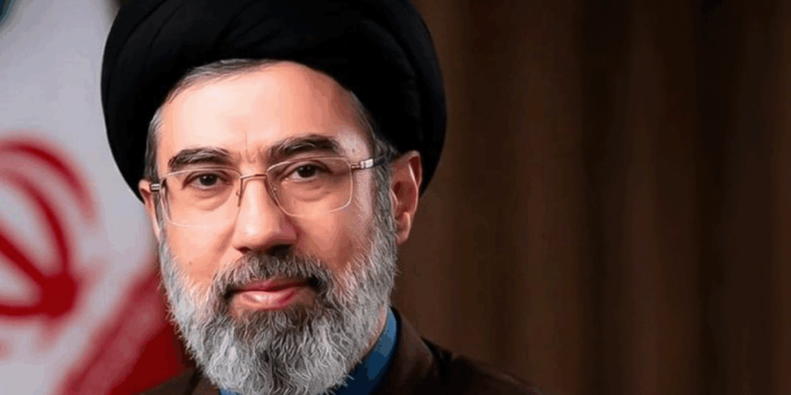 عيد الشغل: مجتبى خامنئي يدعو إلى الجهاد الإقتصادي والثقافي