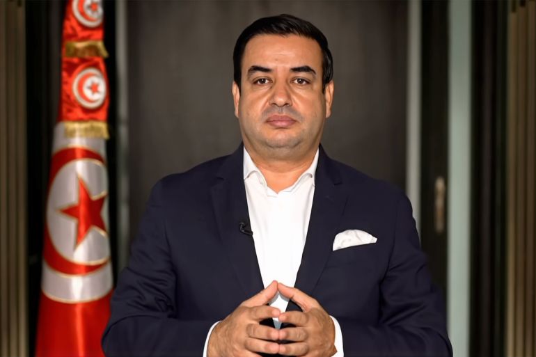 تخفيف الحكم في إحدى قضايا العياشي زمال