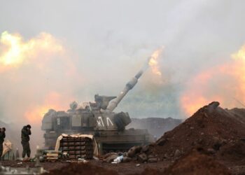 نيويورك تايمز: إيران نقلت منصات الصواريخ وعدلت تكتيكاتها