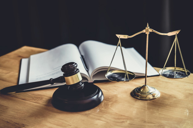 30 سنة سجنا لرئيس لمحكمة التعقيب المعفى الطيب راشد وخطايا مالية تصل ل300 مليون دينار لرجال أعمال