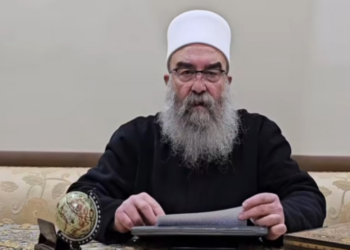 سوريا: شيخ عقل الدروز،حكمت الهجري، يعلن الإنفصال عن دمشق