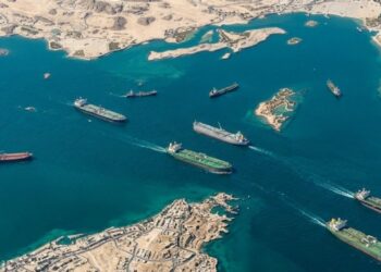 نائب رئيس مجلس الشورى الإيراني: السّيطرة على مضيق هرمز أهم من الحصول على السّلاح النّووي