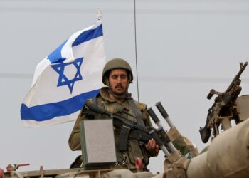 رئيس الأركان الإسرائيلي يوجّه بضرب بيروت