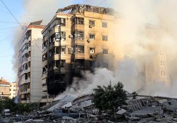 لبنان: إسرائيل تواصل غاراته..والوفد الإيراني يهدد بالإنسحاب