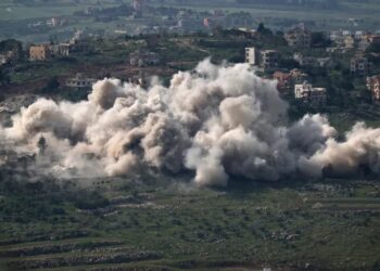 رغم وقف إطلاق النار: 18 شهيداً بغارات إسرائيلية على جنوب لبنان