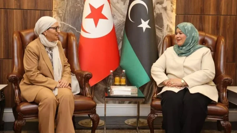 لتعزيز التعاون في مجالات الطفولة: وزيرة الأسرة في زيارة عمل إلى ليبيا