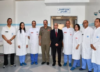 وزير الدفاع يدشّن وحدة تصوير وجناح إنعاش جراحي بالمستشفى العسكري