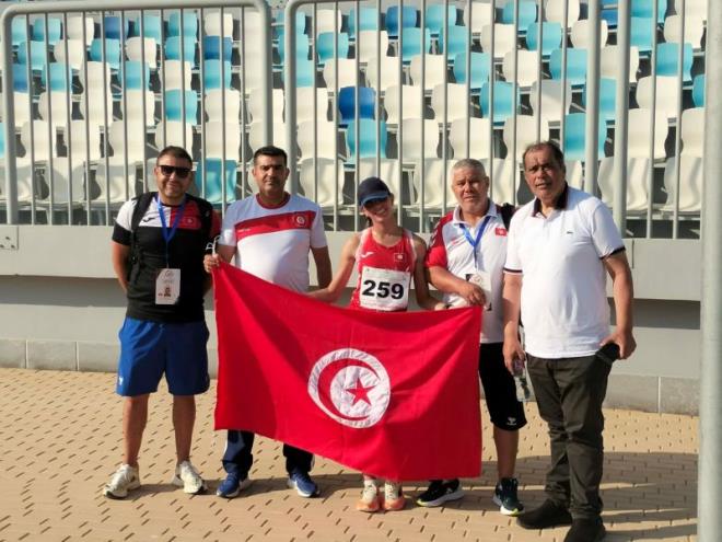 التونسية إيمان الساعي تحصد ذهبية في سباق 10000 متر مشي ضمن منافسات البطولة العربية الأولى لألعاب القوى