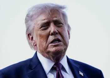 ‏🟥️عاجل-دونالد ترامب: “القصف على إيران سيتوقّف قريبا”