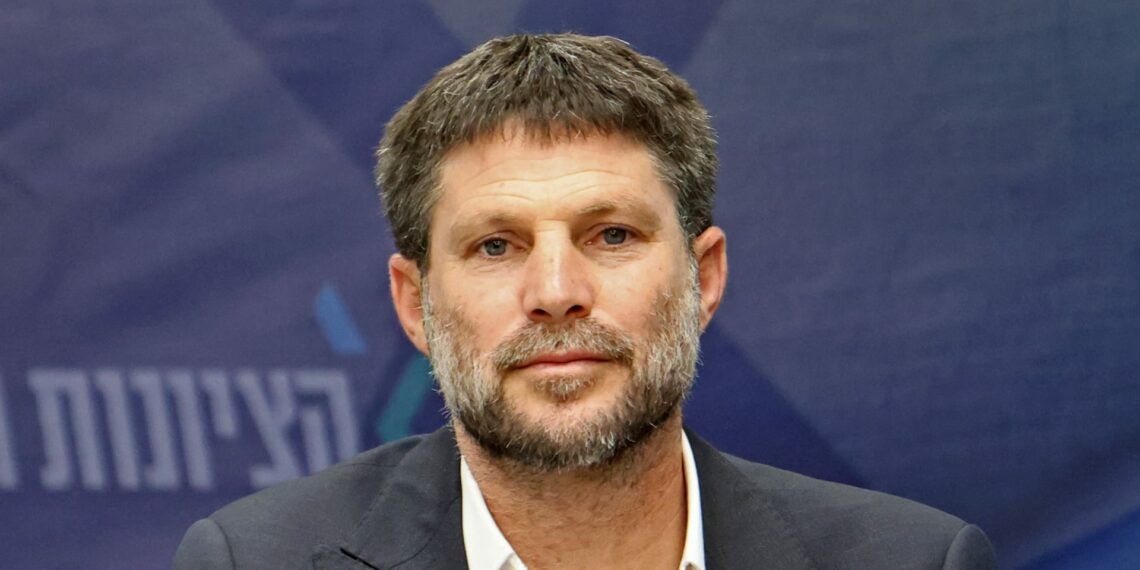 منع وزير المالية الإسرائيلي بتسلئيل سموتريتش من دخول الأراضي الفرنسية