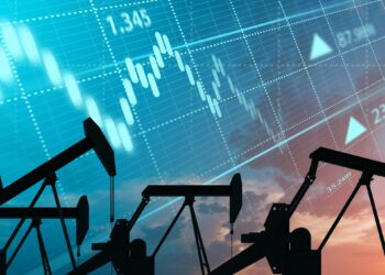 أسعارالنفط: العقود الآجلة للخام الأمريكي تلامس أدنى مستوياتها