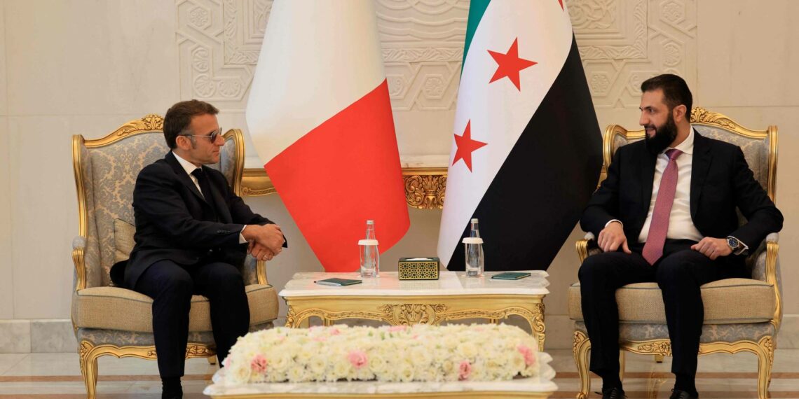 فرنسا: الإيليزاي يؤكّد سلامة ماكرون ومواصلة زياراته لسوريا