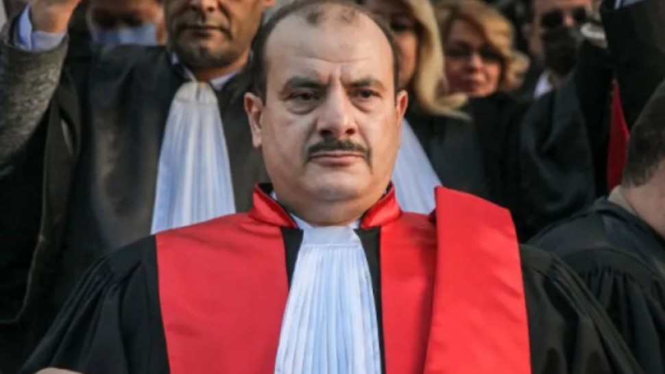 سنة سجنا مع النفاذ العاجل لرئيس جمعية القضاة أنس الحمادي