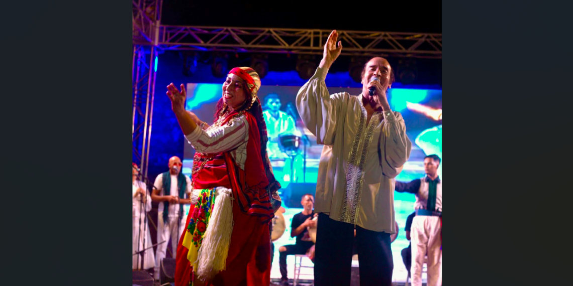 مهرجان أوذنة الدولي يكرّم الهادي حبوبة: عندما يهتدي الصوت إلى ركحه متجاوزا تعب السنين