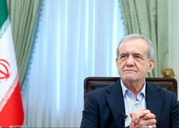 إيران: مسعود بزشكيان يدعو إلى إنهاء الحرب مع أمريكيا “اليوم”