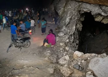 كانوا في “دهليز” بالقيروان للبحث عن الكنوز..انتشال جثث 3 شبان بعد إختناقهم جراء إنهيار أرضي