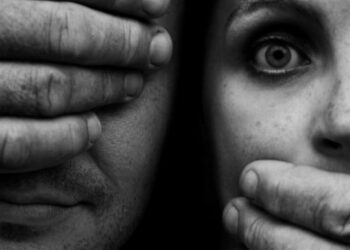 الاحتفاظ بصديقة ضحية عملية الاغتصاب في منطقة الملاسين