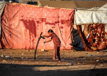 الأمم المتحدة: عائلات بأكملها تحت الأنقاض بغزة تثير مخاوف من ارتكاب جرائم حرب