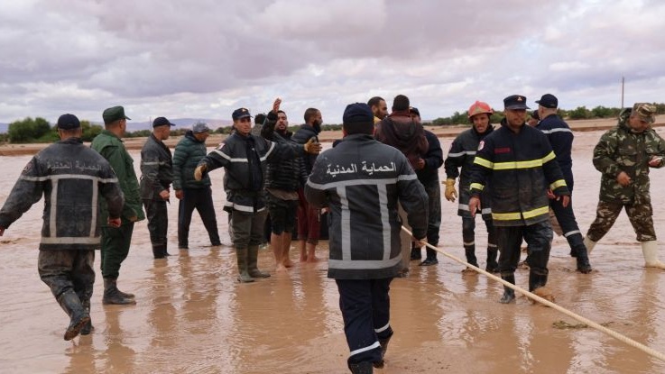 القصرين: بعد العثور على جثة زميله.. تواصل البحث عن جزائري مفقود جرفته مياه الأودية من الجزائر