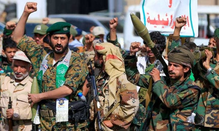 جماعة الحوثي تعلن شن هجوم واسع على قاعدة جوية في السعودية
