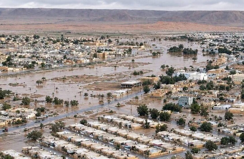 بسبب الأمطار السيول.. وفاة وإصابات وخطيرة في ليبيا