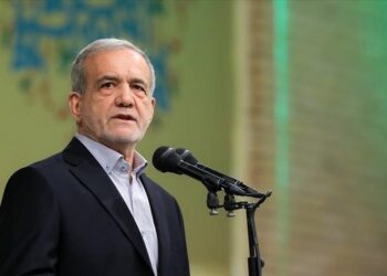 الرئيس الإيراني: يجب رفع قدراتنا على الصمود حتى لا نتفاوض من موقع ضعف