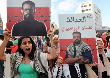 بسبب مشاركتهم في مسيرة تدعم نشطاء أسطول الصمود.. أحكام بالسجن بـ 6 و7 أشهر مع تأجيل التنفيذ ضدّ 3 موقوفين