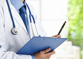 العاصمة.. براكاج لطبيب والاعتداء عليه بالعنف داخل عيادته