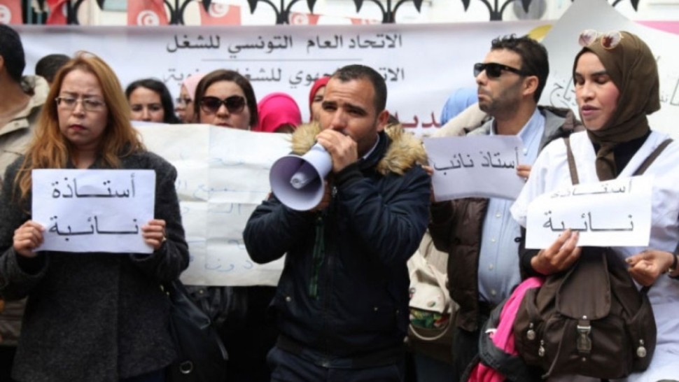 بعد تعطل تسوية وضعيتهم.. الأساتذة والمعلمون النواب يلوّحون بالتصعيد