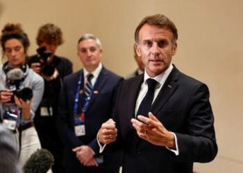 “تصريحات غبية”: ماكرون يندد بـ”شن حملات على حساب فرنسا”.. تلميح إلى ترامب ونتانياهو؟