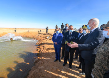 Couvre-feu à Douz et Beni-Khedeche