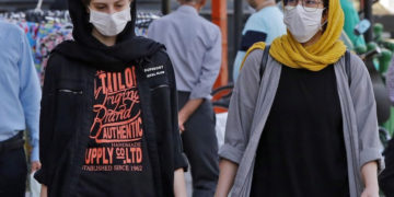 Mettez ce masque que je ne saurais voir!