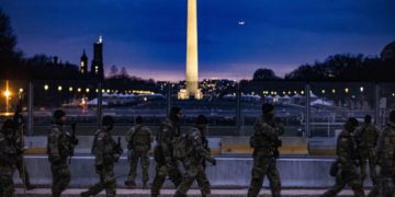 Washington a peur de ses soldats et se barricade