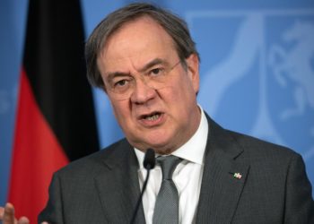 Allemagne: la CDU choisit la continuité dans l’optique de la succession de Mme Merkel