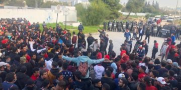 Gaz lacrymogène contre le public du CA  contestataire de son comité et de la FTF