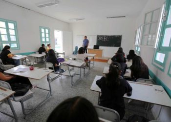 Reprise scolaire normale; l’université en deux temps